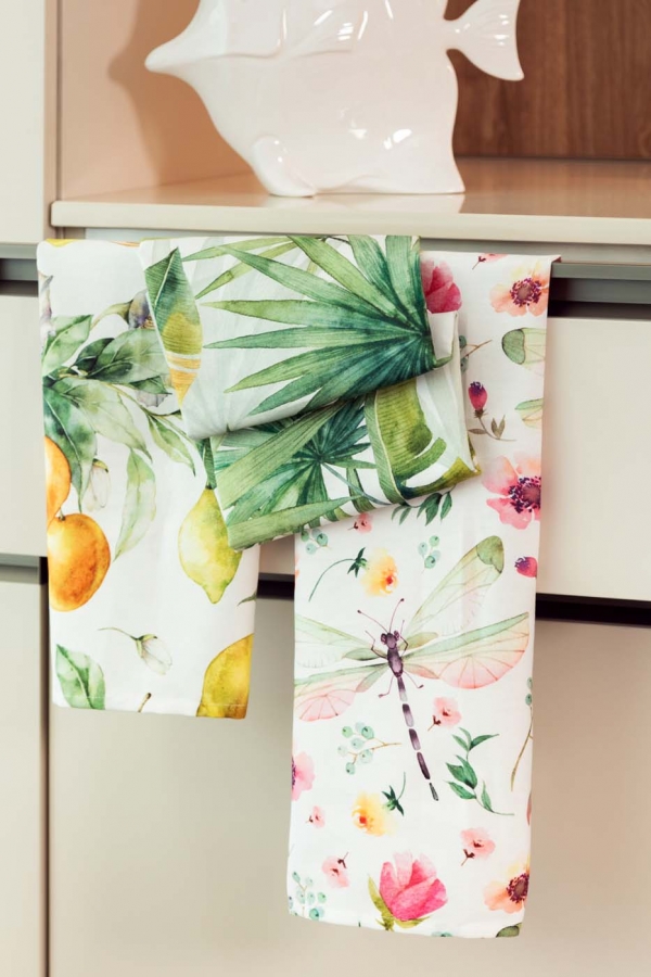 Set strofinacci in panama...